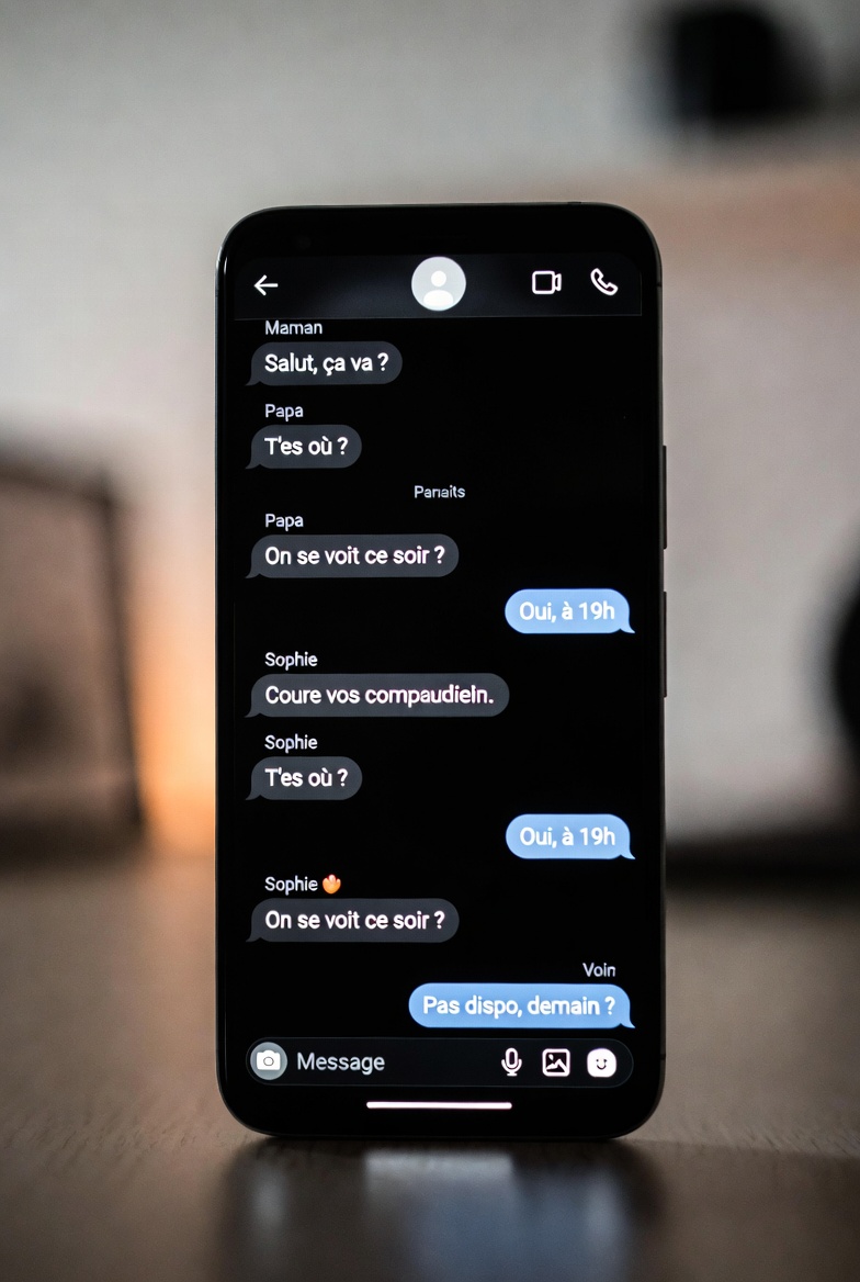 elle répond une fois sur deux messages téléphone